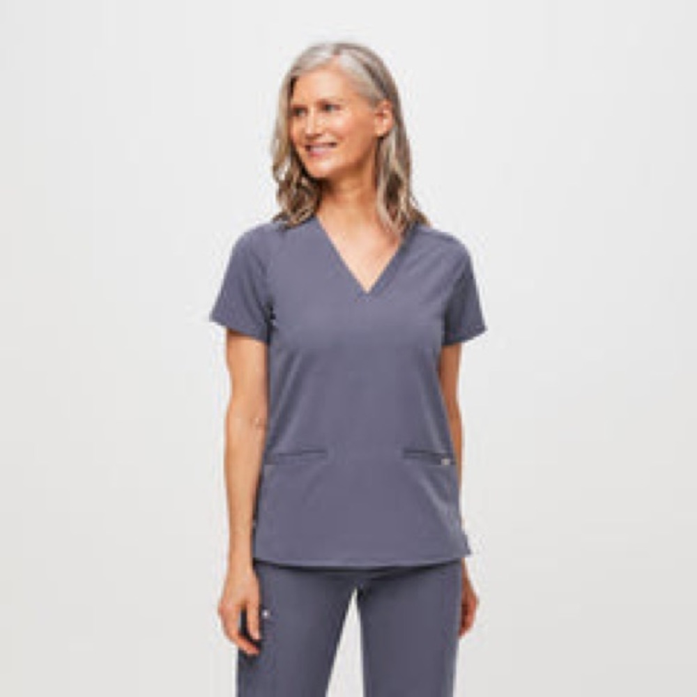 Figs Casma three pocket scrub top in Space Navy